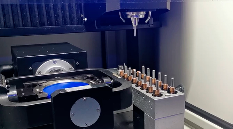 Точный и стабильный фрезерный станок