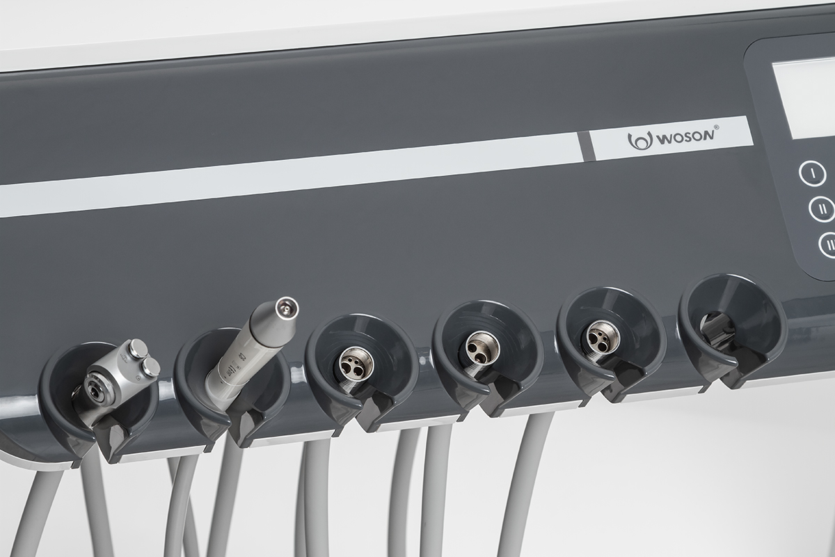 Нижняя подача инструментов